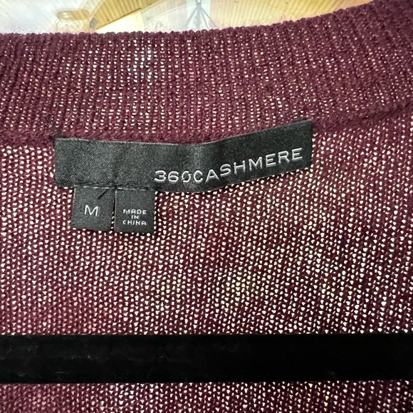 360 Cashmere Merlot Vneck Size Medium - Picture 3 of 5